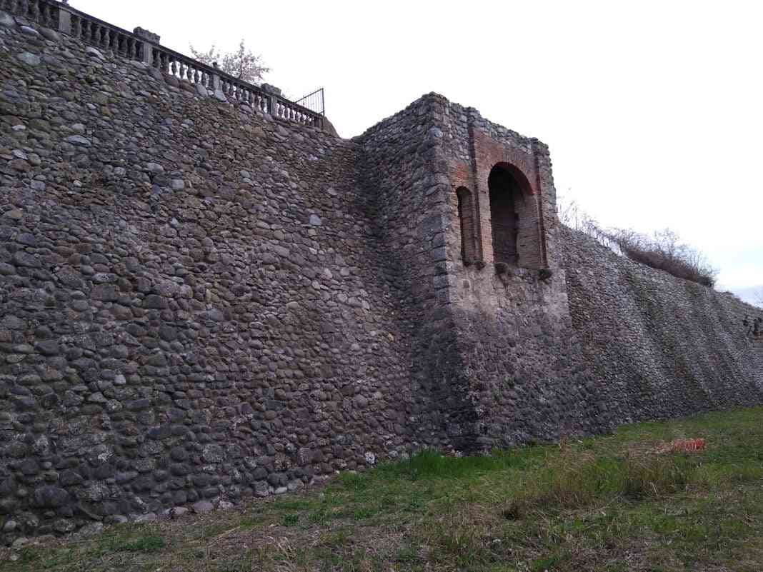 Castello e mura venete di Rovato
